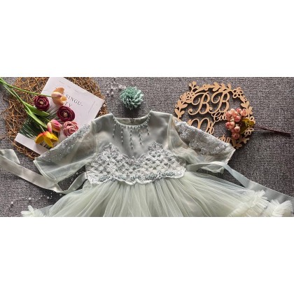 PRINCESS BABY GOWN 680- (W HEADBAND) 88031