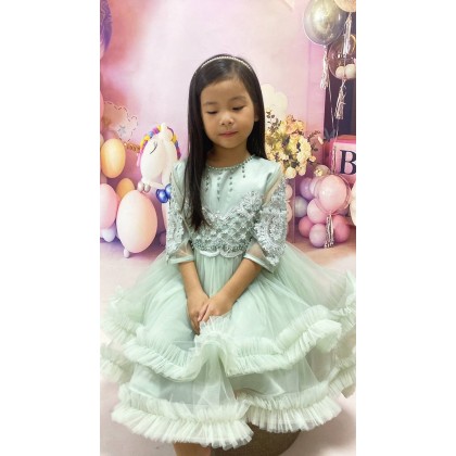 PRINCESS BABY GOWN 680- (W HEADBAND) 88031