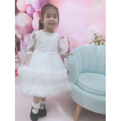PRINCESS BABY GOWN 680- (W HEADBAND) 88031
