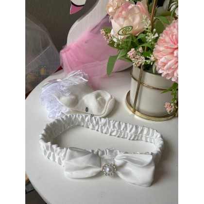 [0-6M]PRINCESS BABY GOWN 855- WITH HEADBAND + SOCKS - 